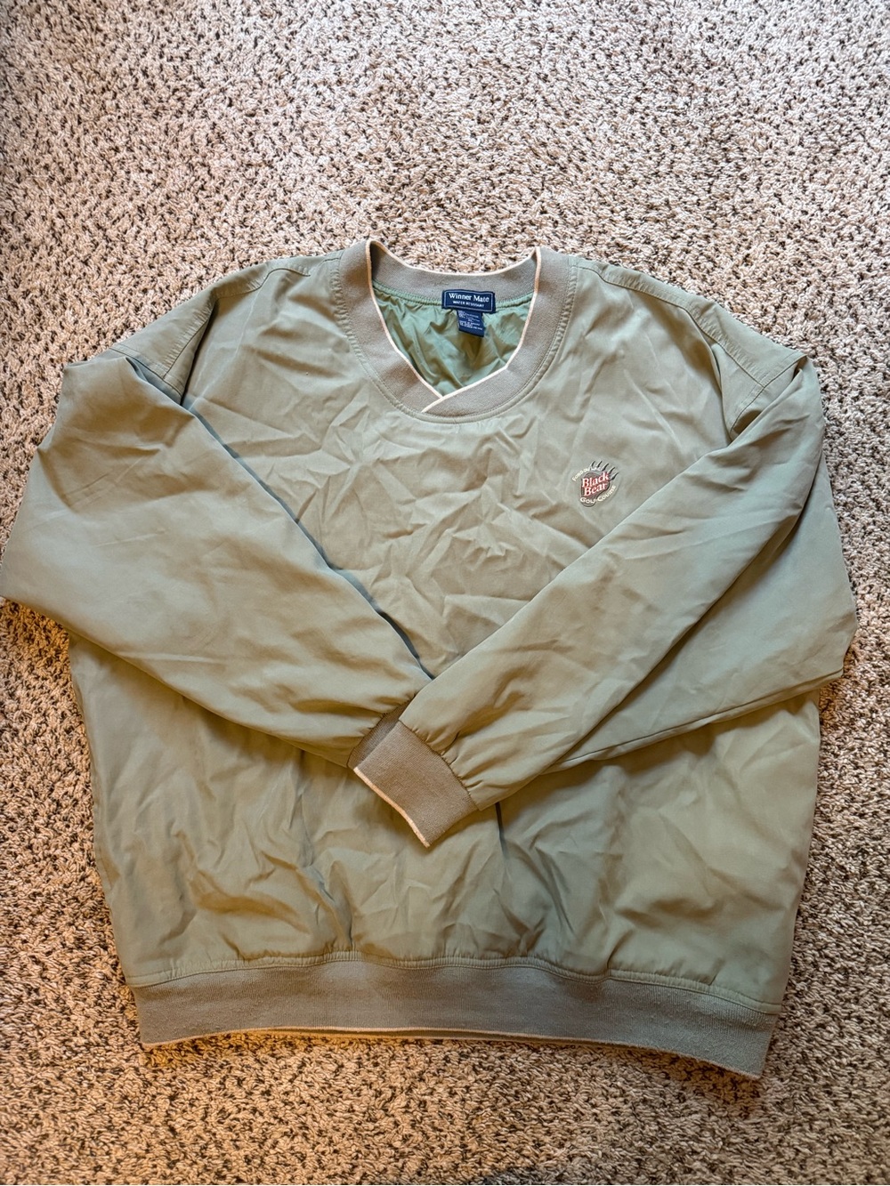Wind breaker
